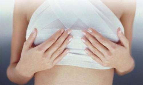乳晕周围长了毛发怎么办？该不该拔？